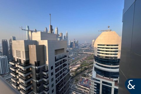 Купить квартиру в Джумейра Лейк Тауэрс, Дубай: 3 спальни, 200м², № 91368 - фото 17