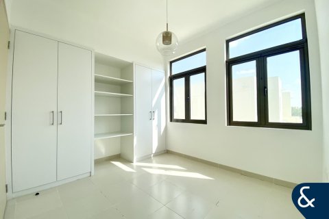 Купить виллу в Mira Oasis, Рим, Дубай: 4 спальни, 237м², № 91367 - фото 11