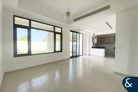 Купить виллу в Mira Oasis, Рим, Дубай: 4 спальни, 237м², № 91367 - фото 3