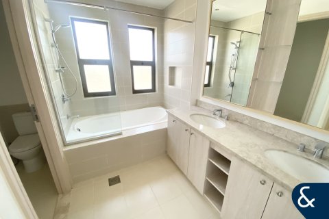 Купить виллу в Mira Oasis, Рим, Дубай: 4 спальни, 237м², № 91367 - фото 9