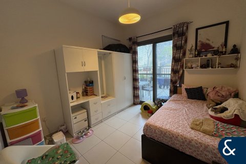 Купить квартиру в Town Square, Дубай: 3 спальни, 164м², № 91305 - фото 11