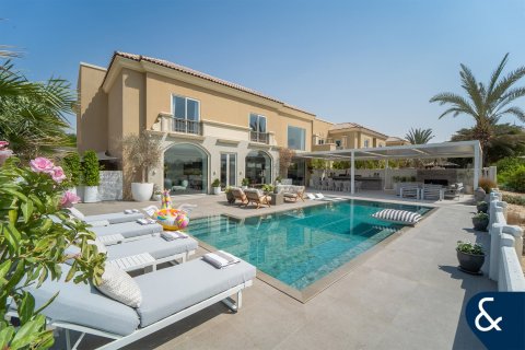 Villa à Victory Heights, Dubai Sports City, Dubai, 6 chambres, 590 m², № 91369