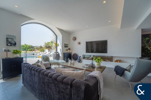 Villa à Victory Heights, Dubai Sports City, Dubai, 6 chambres, 590 m², № 91369 - photo 7