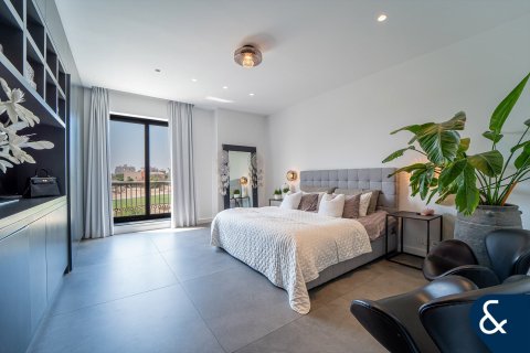 Villa à Victory Heights, Dubai Sports City, Dubai, 6 chambres, 590 m², № 91369 - photo 11