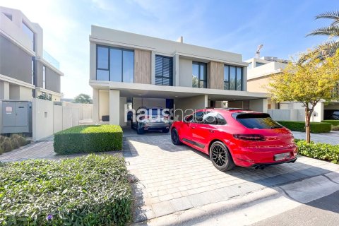 Villa in Dubai Hills Estate, Dubai 3 bedrooms, 278 sq.m. № 44910 - photo 1