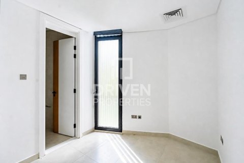 Villa in Al Barari, Dubai 5 bedrooms, 439.9 sq.m. № 139993 - photo 12