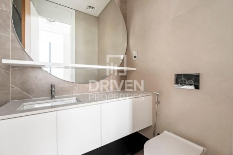 Villa in Al Barari, Dubai 5 bedrooms, 439.9 sq.m. № 139993 - photo 20