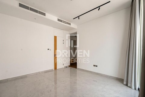 Villa in Al Barari, Dubai 5 bedrooms, 439.9 sq.m. № 139993 - photo 18