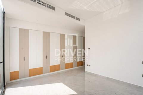 Villa in Al Barari, Dubai 5 bedrooms, 439.9 sq.m. № 139993 - photo 17