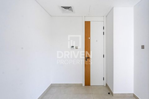 Villa in Al Barari, Dubai 5 bedrooms, 439.9 sq.m. № 139993 - photo 15