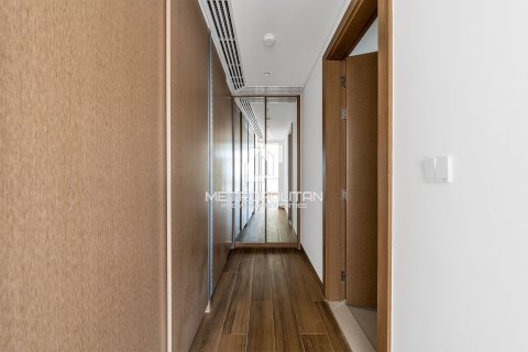 Villa in Al Furjan, Dubai 5 bedrooms, 408 sq.m. № 73375 - photo 16