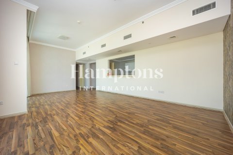 Apartment in Jumeirah Beach Residence, Dubai 2 bedrooms, 155.00029423 sq.m. № 70087 - photo 5