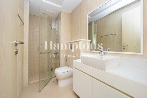 Apartment in Jumeirah Beach Residence, Dubai 2 bedrooms, 155.00029423 sq.m. № 70087 - photo 3