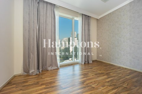 Apartment in Jumeirah Beach Residence, Dubai 2 bedrooms, 155.00029423 sq.m. № 70087 - photo 10