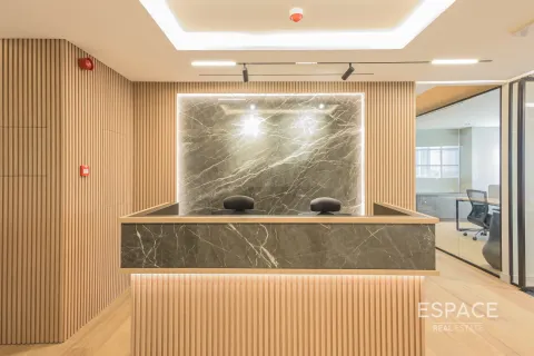 Bureau à Jumeirah Lake Towers, Dubai, 157 m², № 70090 - photo 1