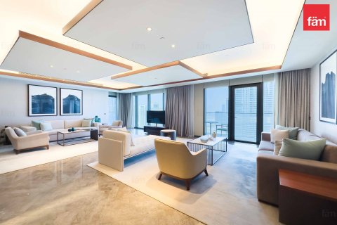 Penthouse in Dubai 5 bedrooms, 571.4 sq.m. № 40837 - photo 24