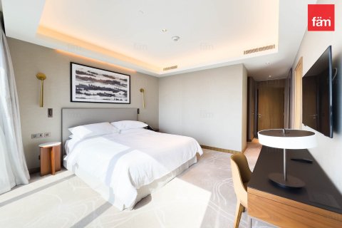 Penthouse in Dubai 5 bedrooms, 571.4 sq.m. № 40837 - photo 12