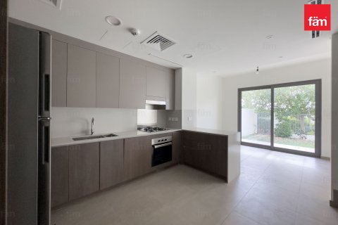 Townhouse in Tilal Al Ghaf, Dubai 3 bedrooms, 140.4 sq.m. № 94709 - photo 4