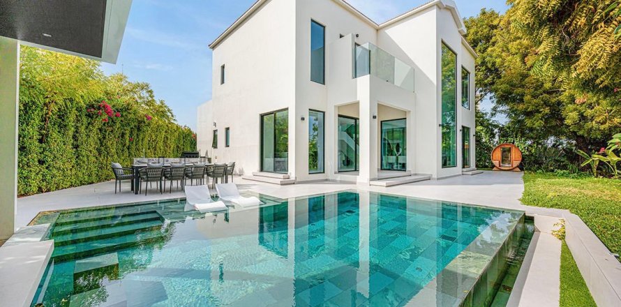 فيلا في Jumeirah Islands, دبي 4 غرف نوم, 957.8 م² رقم 94706