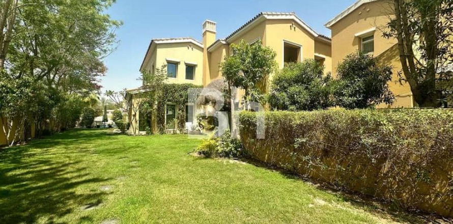 Вилла в Арабиан Ранчес, Дубай, 3 спальни, 297м², № 23027