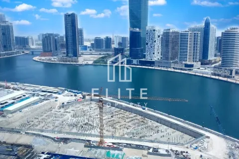 Building in Business Bay, Dubai 1180 sq.m. № 46670 - photo 9