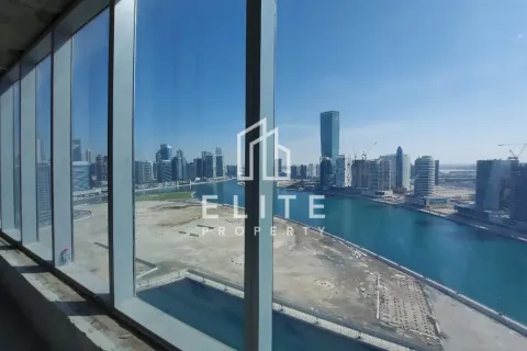 Building in Business Bay, Dubai 1180 sq.m. № 46670 - photo 23