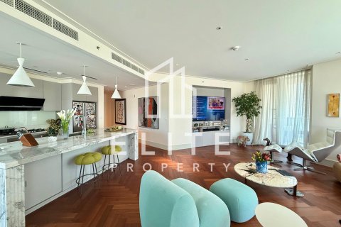Apartamento en Vida Residence Downtown, Downtown Dubai (Downtown Burj Dubai), Dubai, 3 dormitorios, 187 m², № 46671 - foto 19