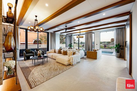 Villa à Dubai, 5 chambres, 602.2 m², № 97686 - photo 3