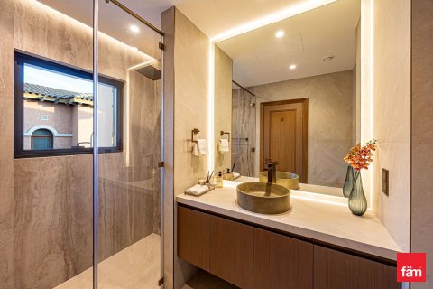 Villa à Dubai, 5 chambres, 602.2 m², № 97686 - photo 17