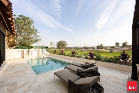 Villa à Dubai, 5 chambres, 602.2 m², № 97686 - photo 22