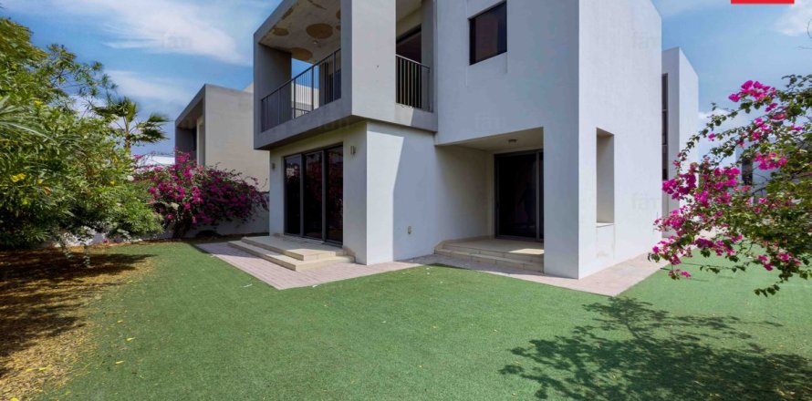 Villa à Dubai Hills Estate, Dubai, 3 chambres, 427.5 m², № 97740