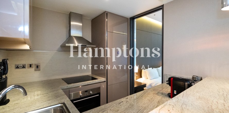 Квартира в Bur Dubai, Дубай, студия, 57.2701м², № 70894