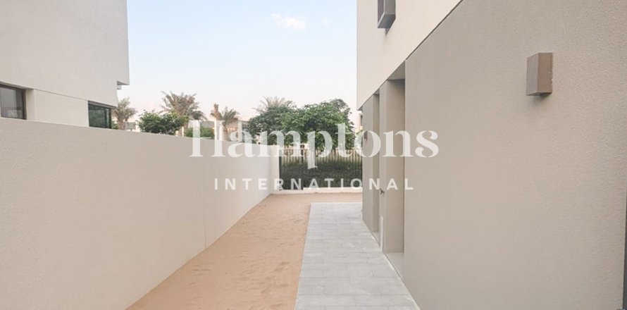 Таунхаус в The Valley, Дубай, 4 спальни, 261м², № 70888