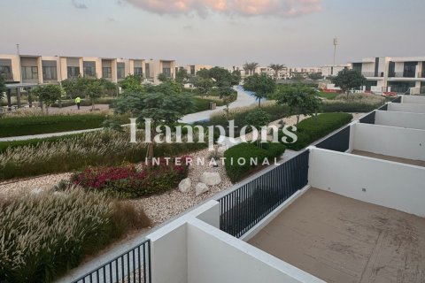 Снять в аренду таунхаус в The Valley, Дубай: 4 спальни, 260.99983014м², № 70888 - фото 25