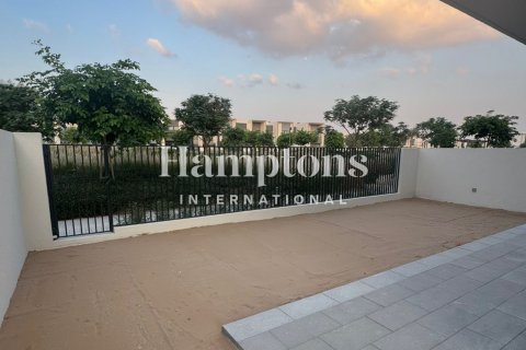 Снять в аренду таунхаус в The Valley, Дубай: 4 спальни, 260.99983014м², № 70888 - фото 23