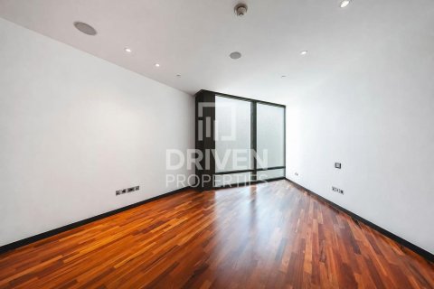 Apartment in Downtown Dubai (Downtown Burj Dubai), Dubai 1 bedroom, 128.02 sq.m. № 126136 - photo 1