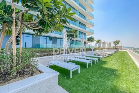 Apartamento en EMAAR Beachfront, Dubai Harbour, Dubai, 1 dormitorio, 69.03 m², № 125241 - foto 13