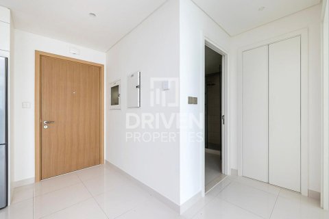 Apartamento en EMAAR Beachfront, Dubai Harbour, Dubai, 1 dormitorio, 69.03 m², № 125241 - foto 5