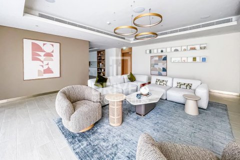Apartamento en EMAAR Beachfront, Dubai Harbour, Dubai, 1 dormitorio, 69.03 m², № 125241 - foto 12