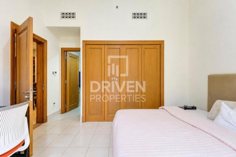 Apartment in Downtown Dubai (Downtown Burj Dubai), Dubai 2 bedrooms, 232.54 sq.m. № 125244 - photo 11