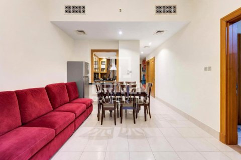 Apartment in Downtown Dubai (Downtown Burj Dubai), Dubai 2 bedrooms, 232.54 sq.m. № 125244 - photo 7