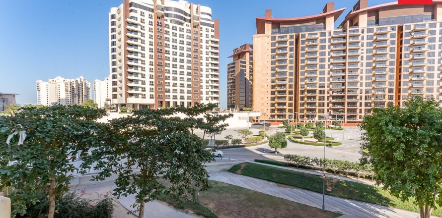 Apartment in Palm Jumeirah, Dubai 3 bedrooms, 206.1 sq.m. № 59779
