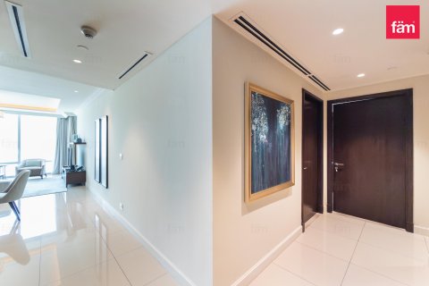 Apartment in Downtown Dubai (Downtown Burj Dubai), Dubai 2 bedrooms, 138.8 sq.m. № 133339 - photo 10
