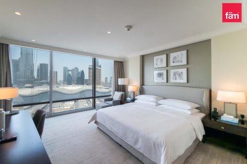 Apartment in Downtown Dubai (Downtown Burj Dubai), Dubai 2 bedrooms, 138.8 sq.m. № 133339 - photo 18
