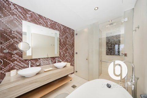 Apartamento en Business Bay, Dubai, 3 dormitorios, 162 m², № 104639 - foto 10