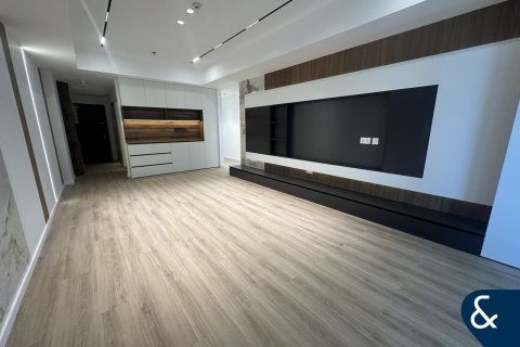 Apartment in Princess Tower, Dubai Marina, Dubai 2 bedrooms, 122 sq.m. № 74827 - photo 2