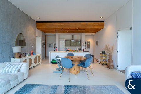 Apartment in KOA Canvas, Mohammad Bin Rashid Gardens, Dubai 2 bedrooms, 130 sq.m. № 74825 - photo 2