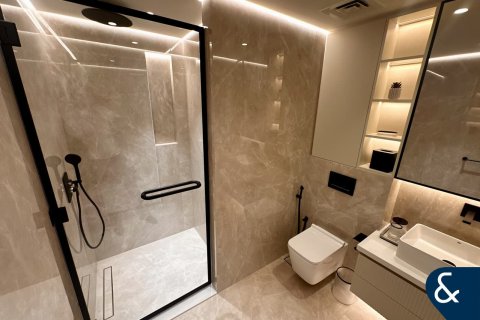 Apartment in BOULEVARD POINT in Downtown Dubai (Downtown Burj Dubai), Dubai 3 bedrooms, 170 sq.m. № 99040 - photo 13