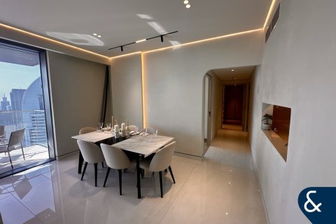 Apartment in BOULEVARD POINT in Downtown Dubai (Downtown Burj Dubai), Dubai 3 bedrooms, 170 sq.m. № 99040 - photo 19