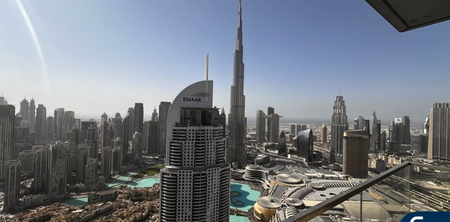 Apartment in BOULEVARD POINT in Downtown Dubai (Downtown Burj Dubai), Dubai 3 bedrooms, 170 sq.m. № 99040